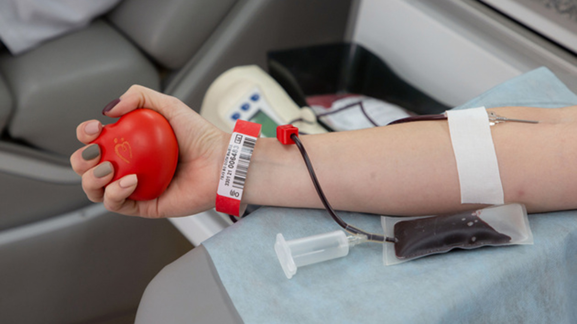 Плазма крови. Донорство крови Тюмень. Фото переливание плазмы крови. Станция переливания крови тюмень