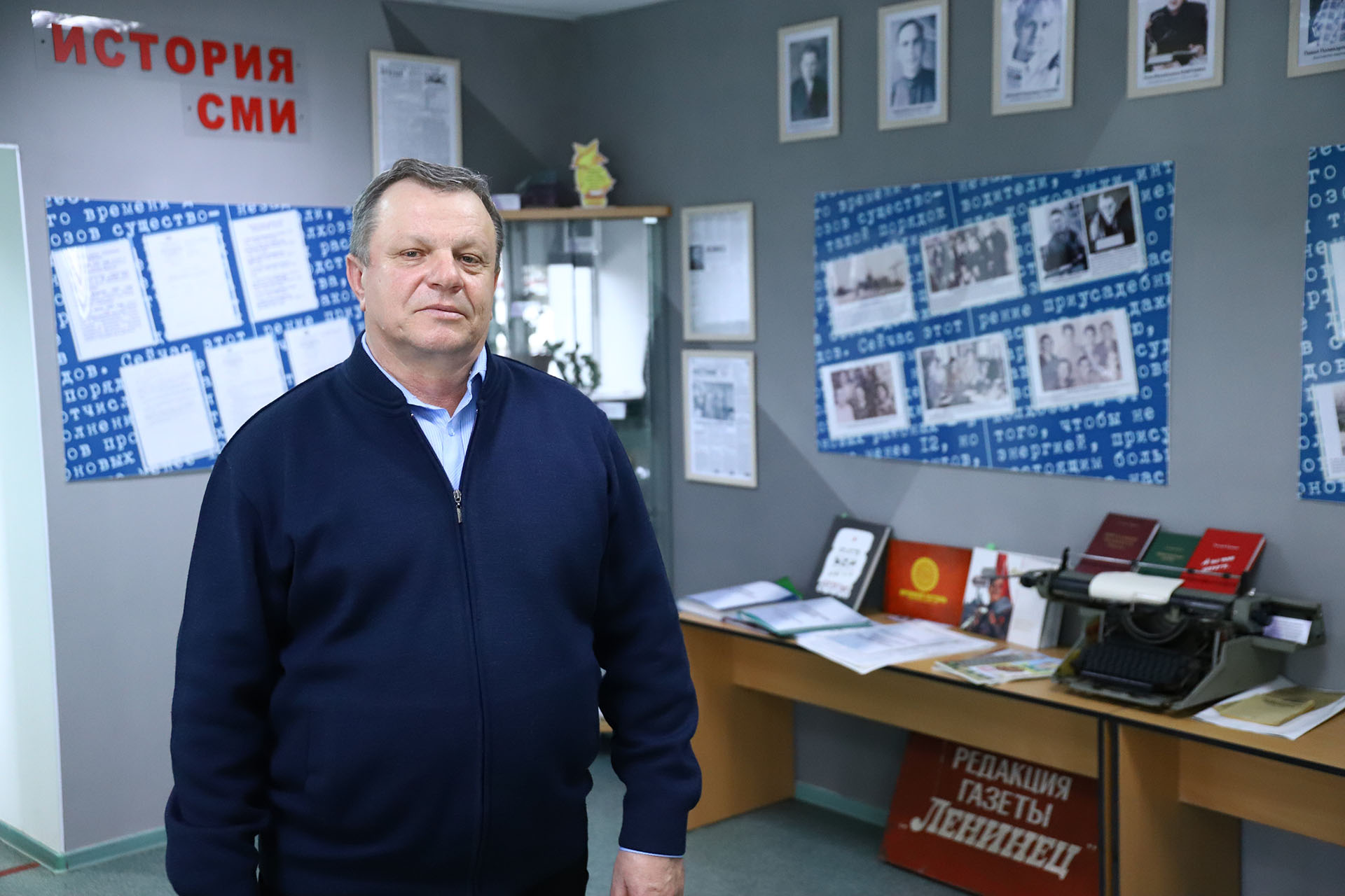 Военный лётчик, наш земляк Сергей Шаталов, однажды взялся за перо и начал  писать стихи | 02.05.2023 | Голышманово - БезФормата